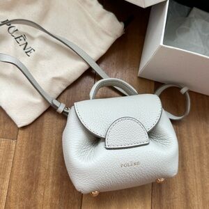 Polene Numero Un Micro
In TEXTURED CHALK